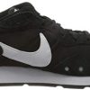 31qeP24AupL._AC_.jpg Nike Venture Runner, Basket Homme