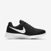Nike WMNS Tanjun, Baskets Femme