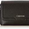 Calvin Klein, EW FLAP XBODY Femme, 28 Inches, Extra-Large Calvin Klein, EW FLAP XBODY Femme, 28 Inches, Extra-Large