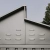 Duramax Aluminium 8 x 6 (4 m²) Abri de Jardin, pour Ranger Les vélos, Les Outils et Le BBQ, Comprend Un kit de Lucarne, Un kit de Fondation, Une fenêtre latérale et des Portes Doubles verrouillables