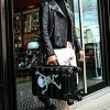 51JRmot4yS._AC_.jpg Valise Cabine en 100% Aluminium Dimensions Cabine Bagage Trolley 55x35x20 cm Serrure TSA Sac de Voyage Modèle Black Skull (Valise prête à Charger Les Portables) TOKYOTO Luggage (Seule Valise)