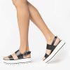 Nero Giardini P908322D Sandales Femme en Cuir - Noir