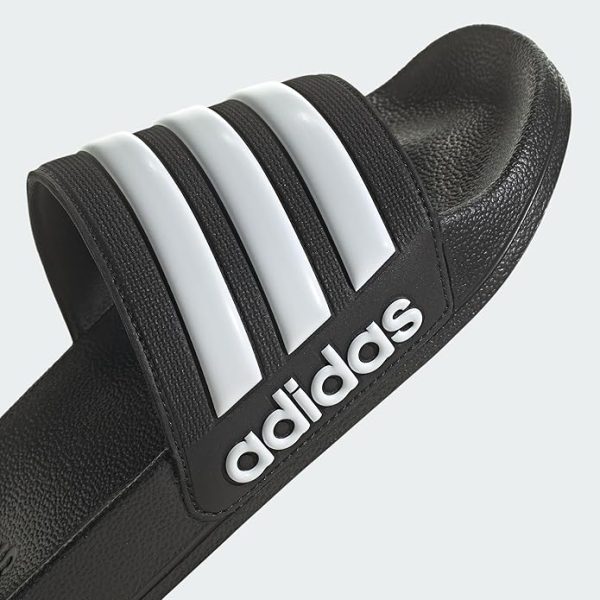 Claquettes Mixtes Adidas Adilette Shower Slides pour Piscine et Plage
