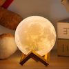 Lampe Lune 3D avec Support en Bois Lampe Lune 3D avec Support en Bois